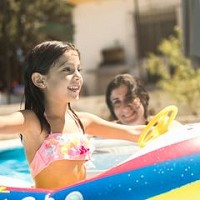 Colchoneta hinchable playa, colchoneta hinchable piscina, colchoneta con 18  agujeros. – Precios Boom